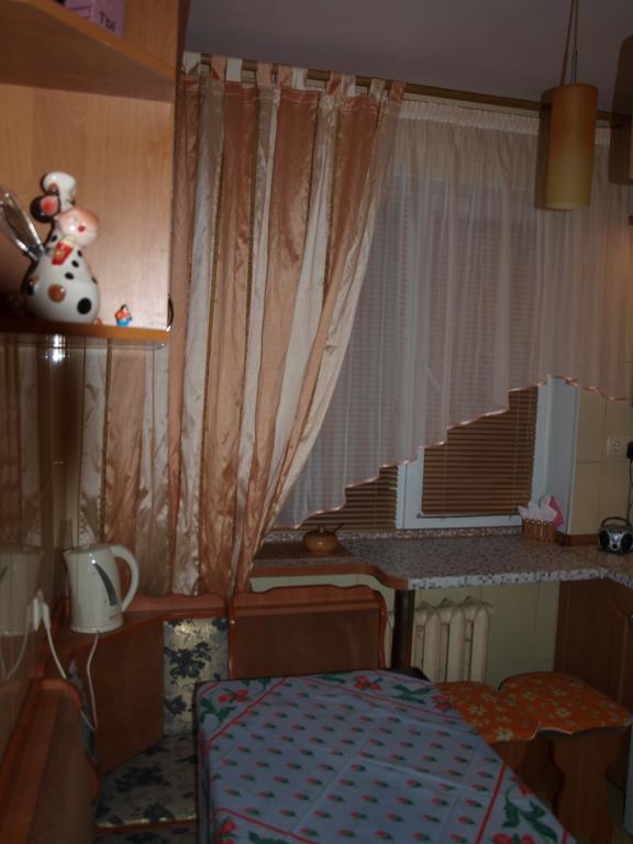 Rent Zhytomyr Apartアパートメント エクステリア 写真